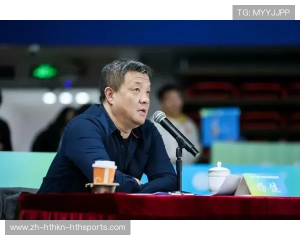 羽毛球陕西杨健